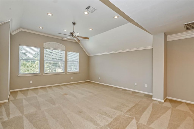 Photo 22 of 48 - 4210 Ruttand Park Ln, Katy, TX 77450