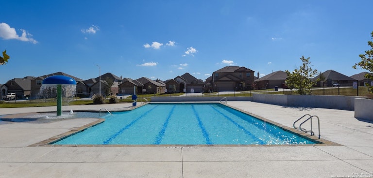 Photo 25 of 27 - 1062 Sixtree Dr, New Braunfels, TX 78130
