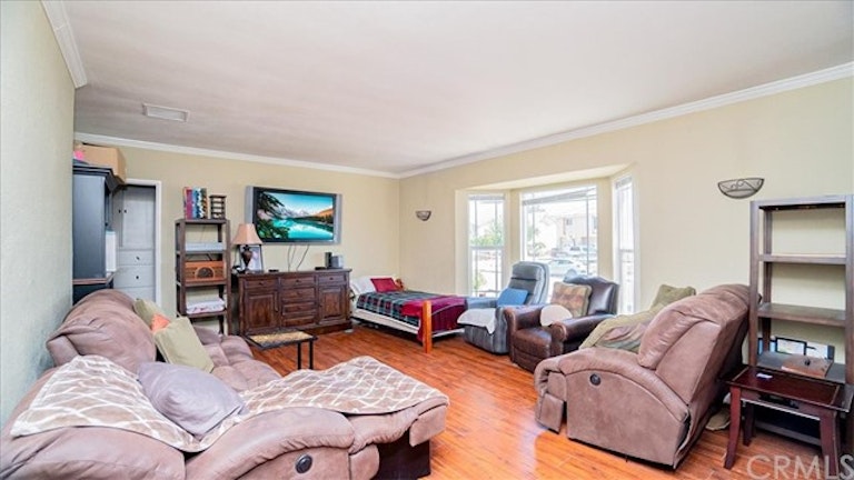 Photo 6 of 26 - 17394 Grevillea St, Fontana, CA 92335