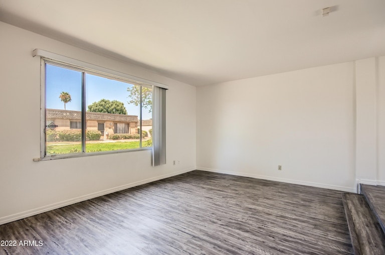 Photo 7 of 17 - 4865 N Granite Reef Rd, Scottsdale, AZ 85251