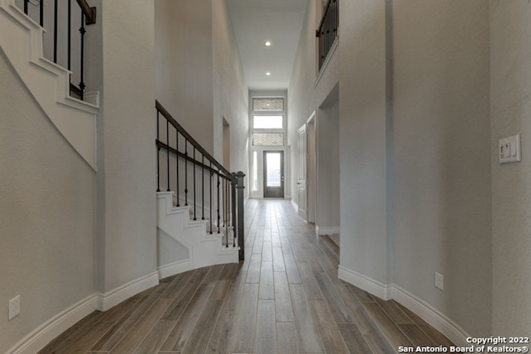 Photo 6 of 40 - 5389 Hartley Sq, Schertz, TX 78108