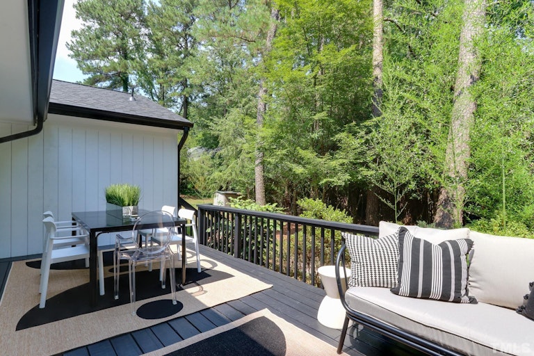Photo 25 of 29 - 3016 Sylvania Dr, Raleigh, NC 27607