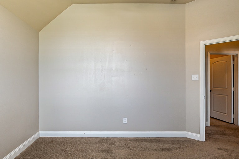 Photo 17 of 26 - 1101 Colonial Dr, Royse City, TX 75189