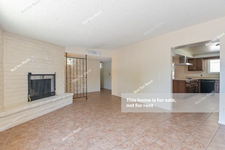Photo 10 of 27 - 3002 W Mexico St, Tucson, AZ 85746