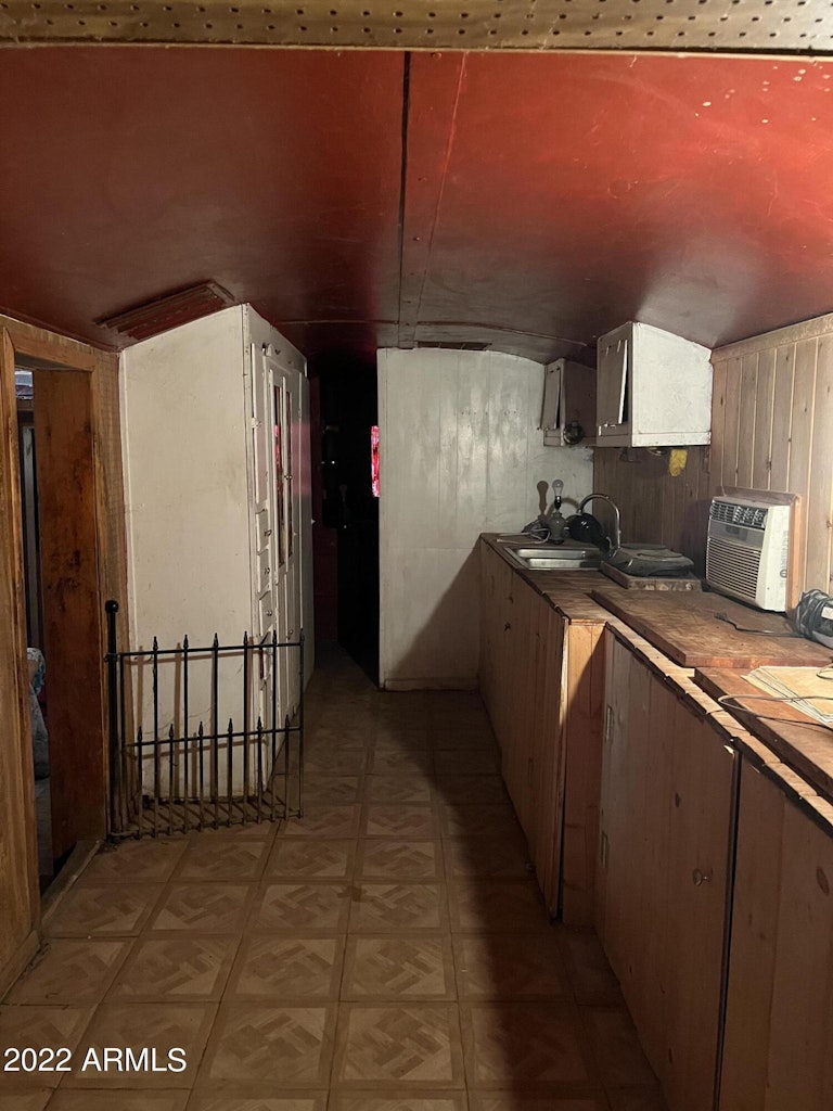 Photo 17 of 49 - 9009 N 14th St, Phoenix, AZ 85020