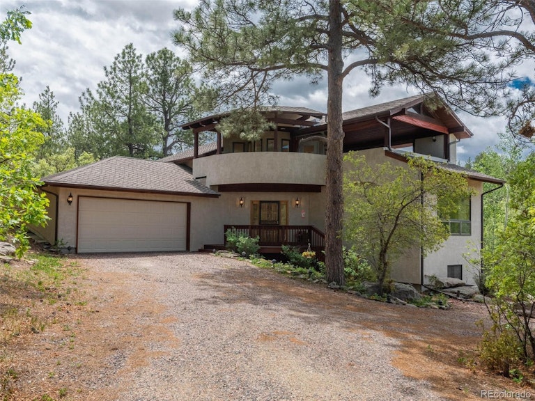 Photo 4 of 40 - 10228 Tomichi Dr, Franktown, CO 80116
