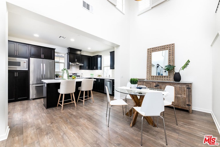 Photo 6 of 45 - 232 Borrego, Irvine, CA 92618