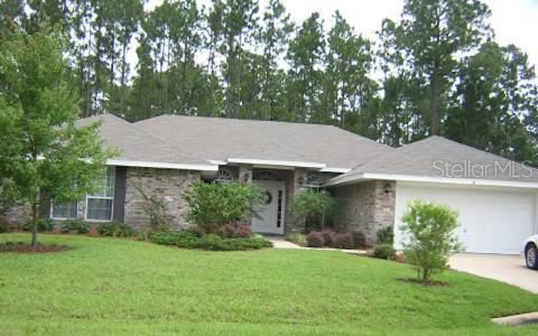 Photo 1 of 1 - 36 Regency Dr, Palm Coast, FL 32164