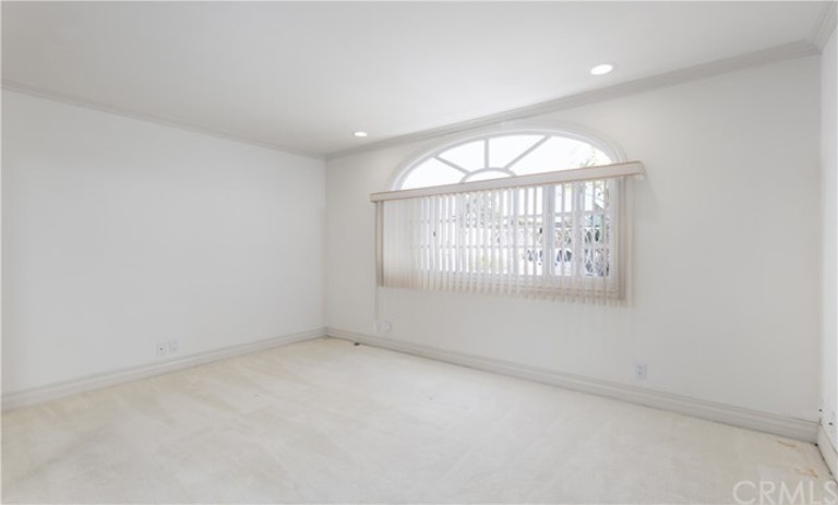 Photo 18 of 26 - 1945 Santiago Dr, Newport Beach, CA 92660