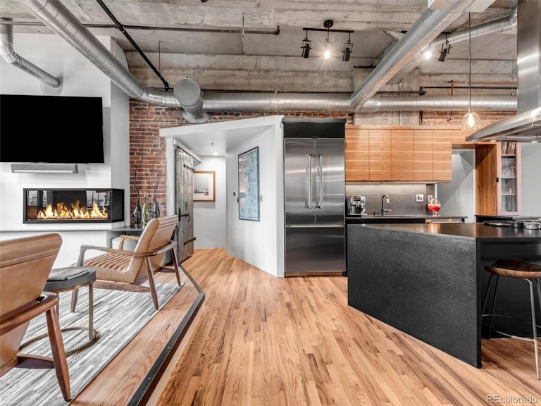 Photo 15 of 39 - 2000 Little Raven St #3B, Denver, CO 80202