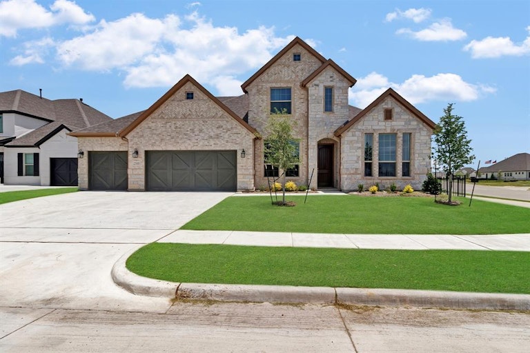 Photo 1 of 40 - 2500 Pampas Ct, Forney, TX 75126
