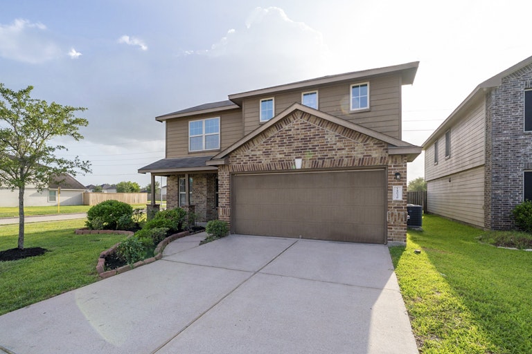 Photo 35 of 36 - 14030 Brunswick Place Dr, Houston, TX 77047