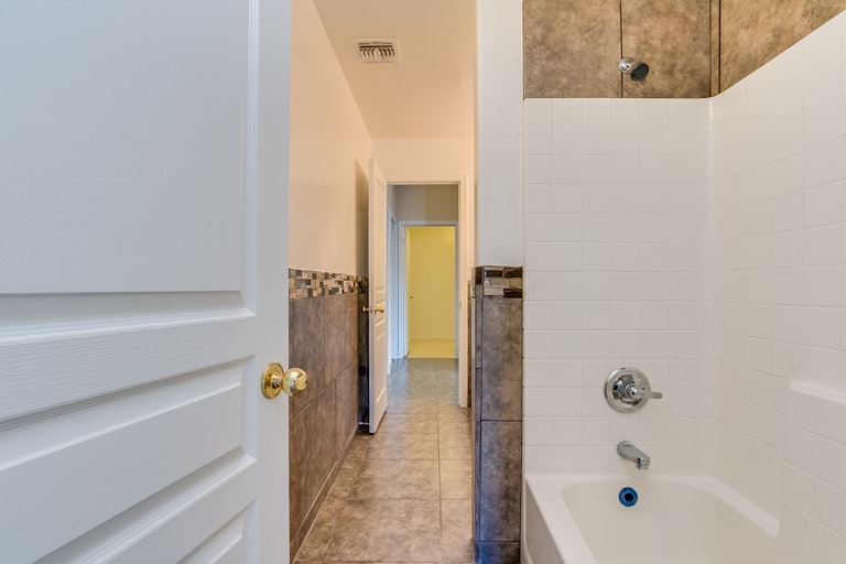 Photo 25 of 31 - 3113 S 93rd Ave, Tolleson, AZ 85353