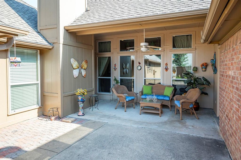 Photo 19 of 24 - 2206 Timberline Dr, Carrollton, TX 75007