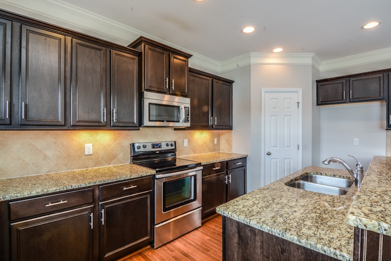 Photo 6 of 23 - 204 Bayham Dr, Holly Springs, NC 27540
