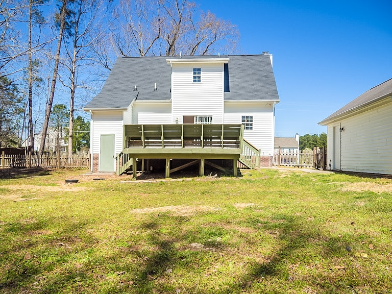 Photo 22 of 23 - 1142 Darius Pearce Rd, Youngsville, NC 27596
