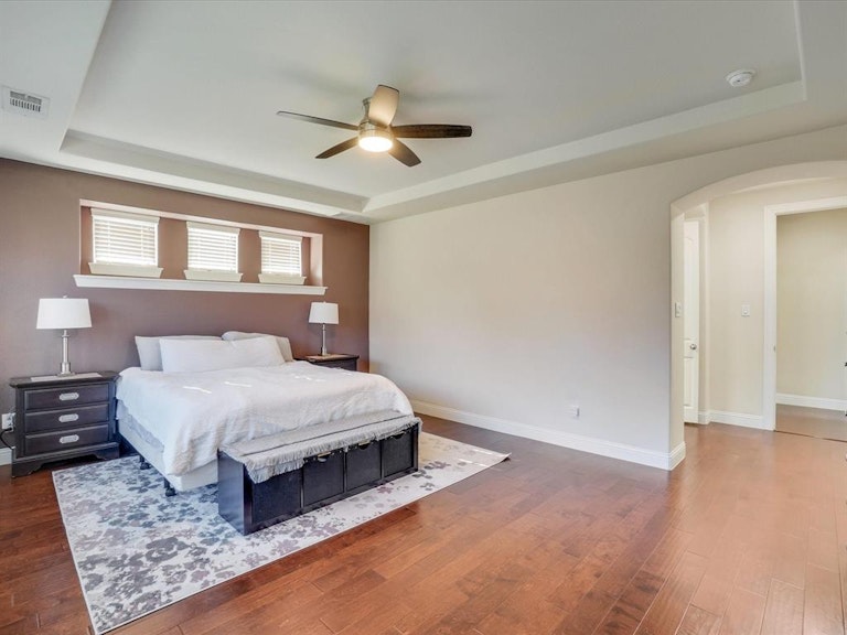 Photo 14 of 40 - 1412 9th St, Argyle, TX 76226