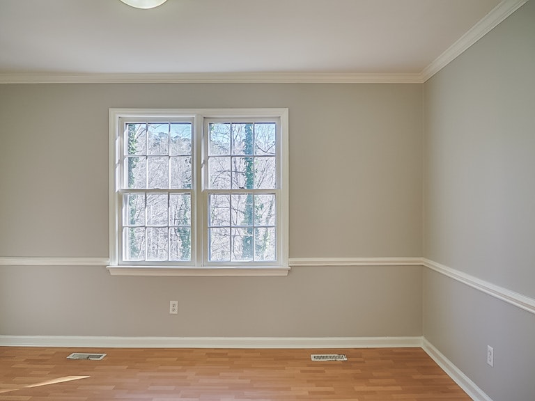 Photo 8 of 19 - 4520 Wenchelsea Pl, Raleigh, NC 27612