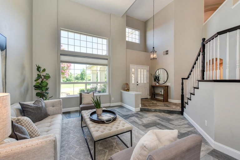 Photo 9 of 67 - 2832 Ketchikan Dr, Rocklin, CA 95765