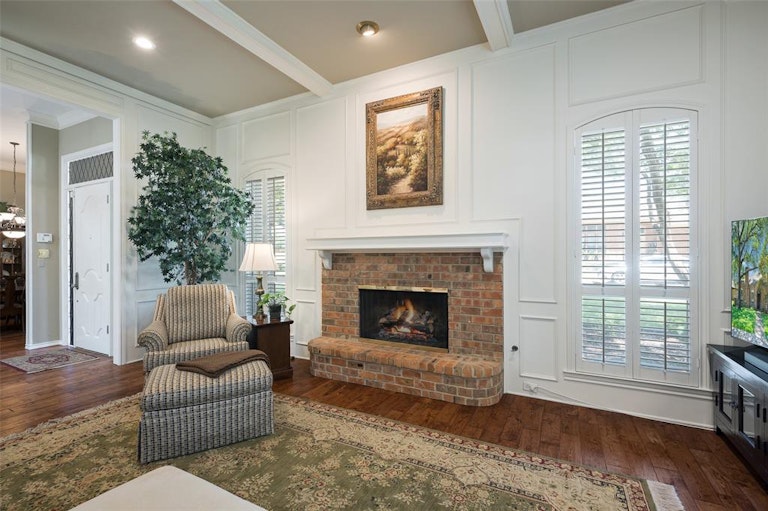Photo 13 of 40 - 7336 Williamswood Dr, Dallas, TX 75252