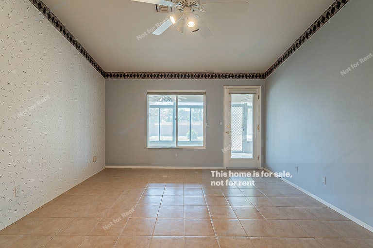 Photo 11 of 16 - 25 W Calle Canon De Faber, Green Valley, AZ 85614