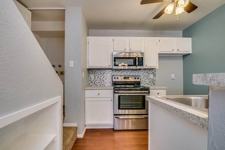 Photo 2 of 24 - 625 S Westwood #187, Mesa, AZ 85210