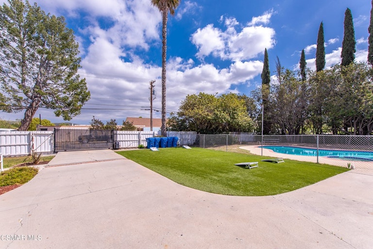 Photo 44 of 54 - 982 E Janss Rd, Thousand Oaks, CA 91360
