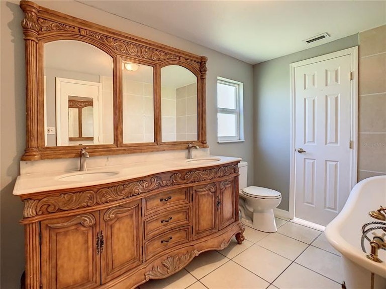 Photo 50 of 54 - 10136 Brandywine Ln, Port Richey, FL 34668