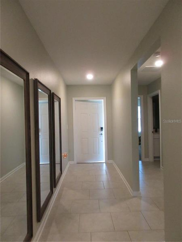 Photo 21 of 32 - 537 S Andrea Cir, Haines City, FL 33844