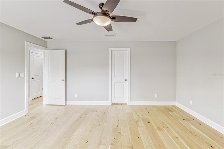 Photo 50 of 62 - 3108 W Cherokee Ave, Tampa, FL 33611