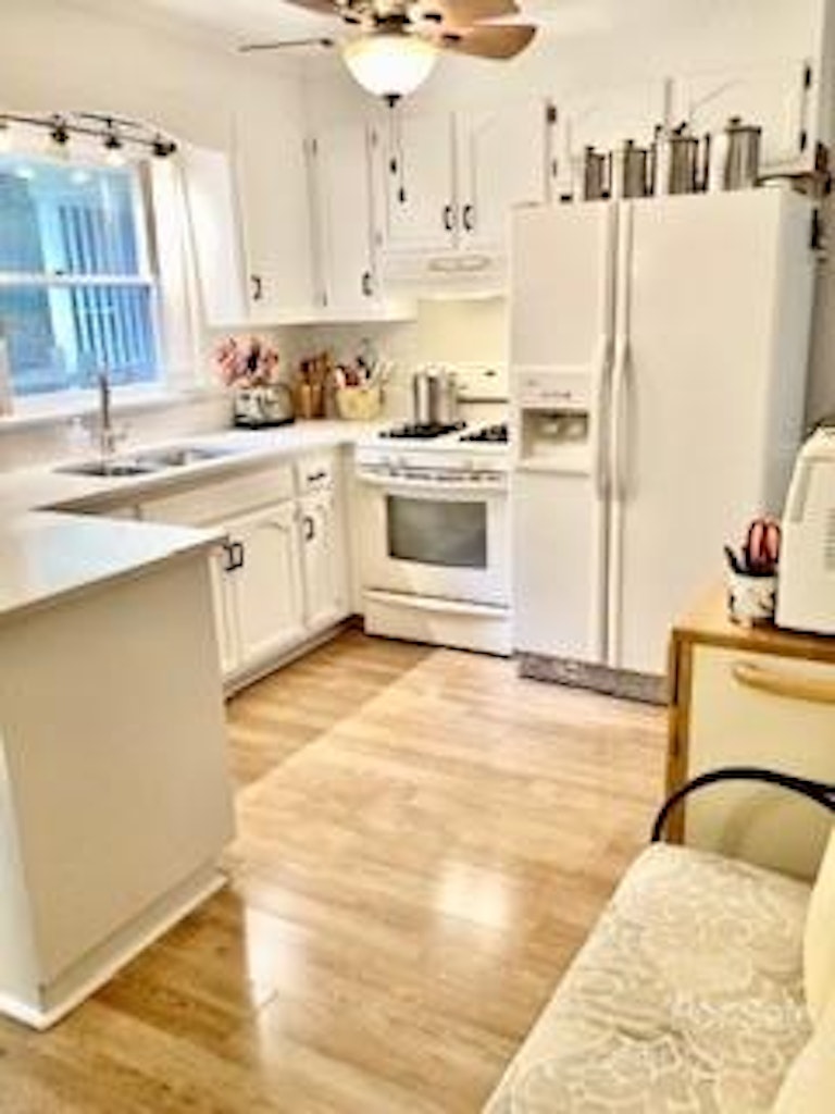 Photo 8 of 26 - 2801 Allenton Trails Ln, Charlotte, NC 28212