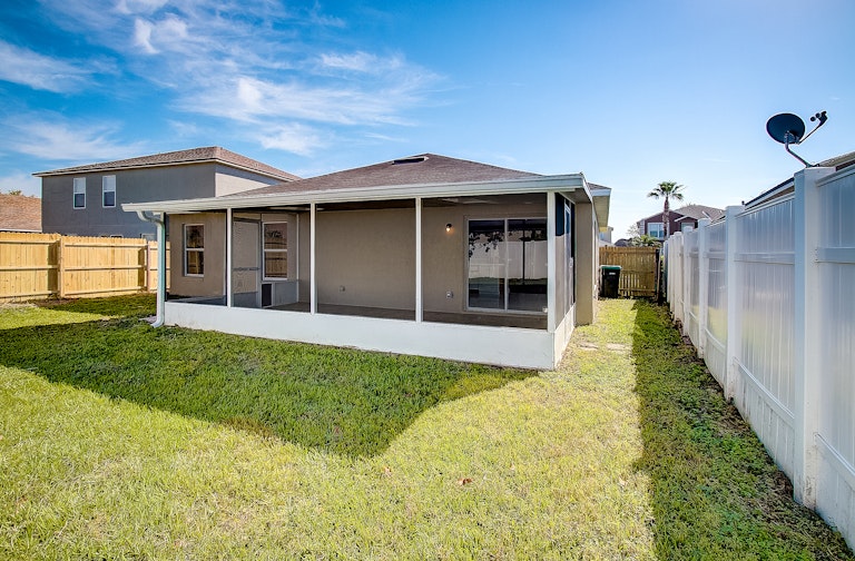 Photo 25 of 25 - 1130 Kempton Chase Pkwy, Orlando, FL 32837