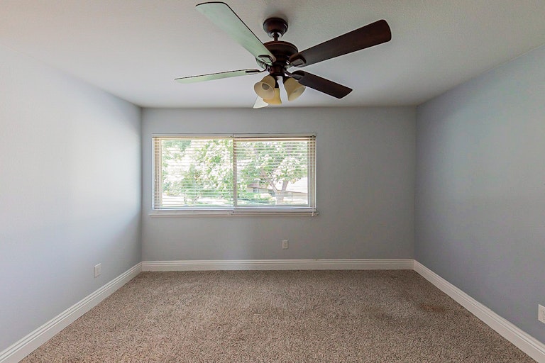 Photo 19 of 27 - 2828 Monroe St, Riverside, CA 92504