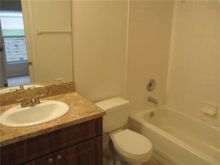Photo 23 of 25 - 251 Durango Loop St, Davenport, FL 33897