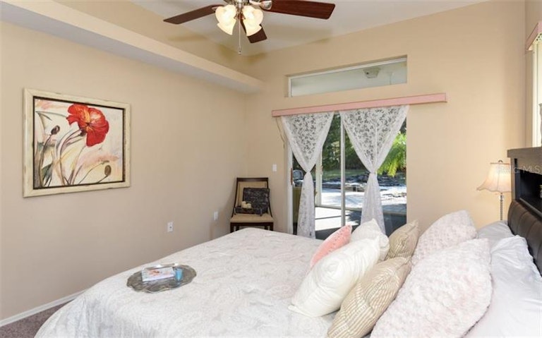 Photo 9 of 25 - 6802 Brookhaven Pl, Bradenton, FL 34203