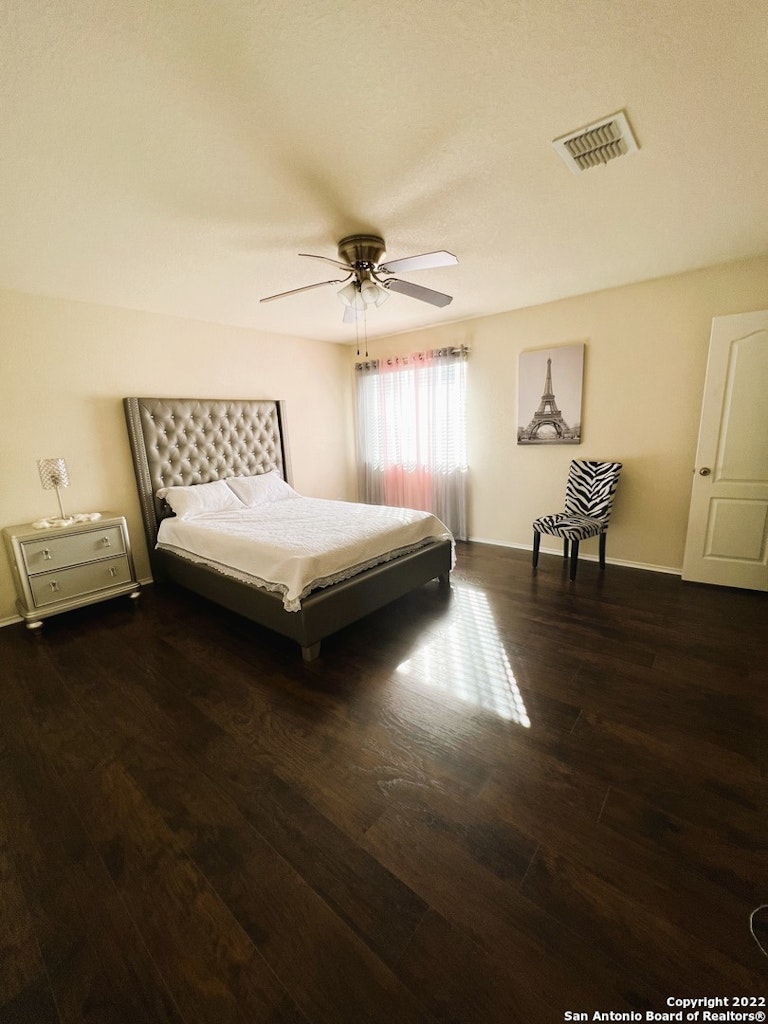Photo 23 of 40 - 6110 Kenedy Leaf, San Antonio, TX 78253