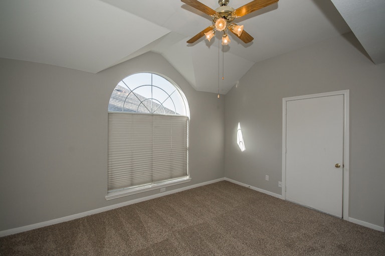 Photo 29 of 44 - 2712 Summerwood Ct, McKinney, TX 75072