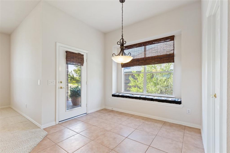 Photo 14 of 30 - 423 Black Diamond Ct, Fairview, TX 75069