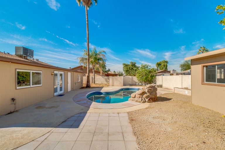 Photo 27 of 31 - 6538 W Vogel Ave, Glendale, AZ 85302
