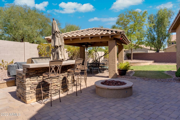 Photo 4 of 17 - 2242 W Blaylock Dr, Phoenix, AZ 85085