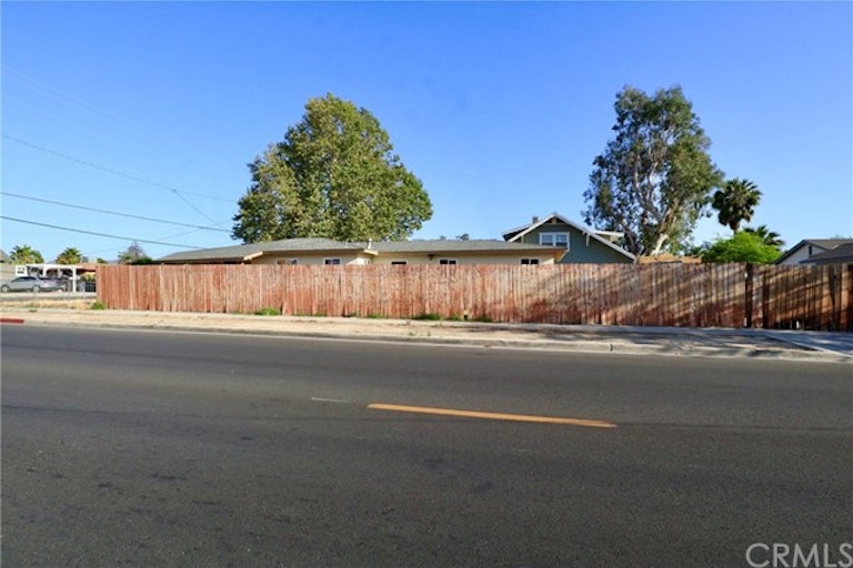 Photo 24 of 24 - 501 S Buena Vista St, Hemet, CA 92543