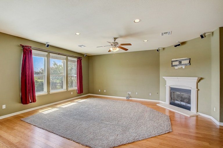 Photo 33 of 63 - 4185 Engadina Pass, Round Rock, TX 78665