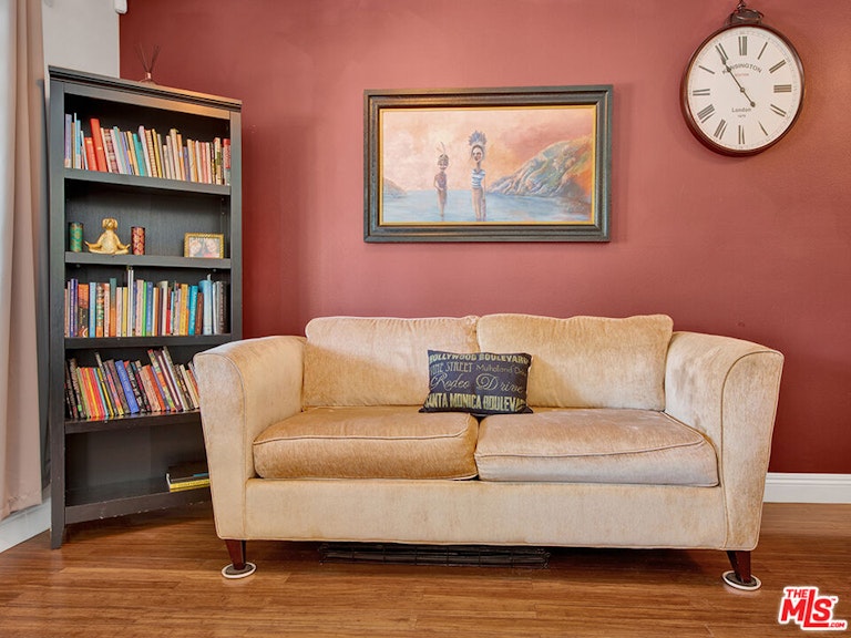 Photo 9 of 30 - 4002 Homer St, Los Angeles, CA 90031