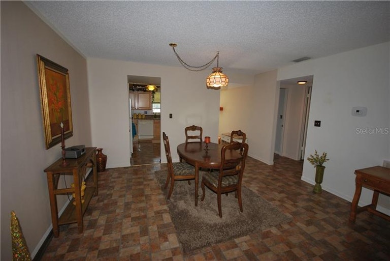 Photo 9 of 23 - 9881 113th St #216, Seminole, FL 33772