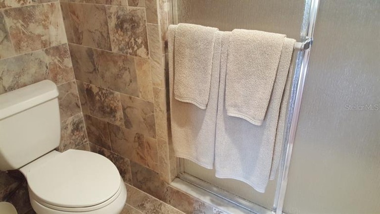Photo 11 of 25 - 5375 Lake Arrowhead Trl #19, Sarasota, FL 34231