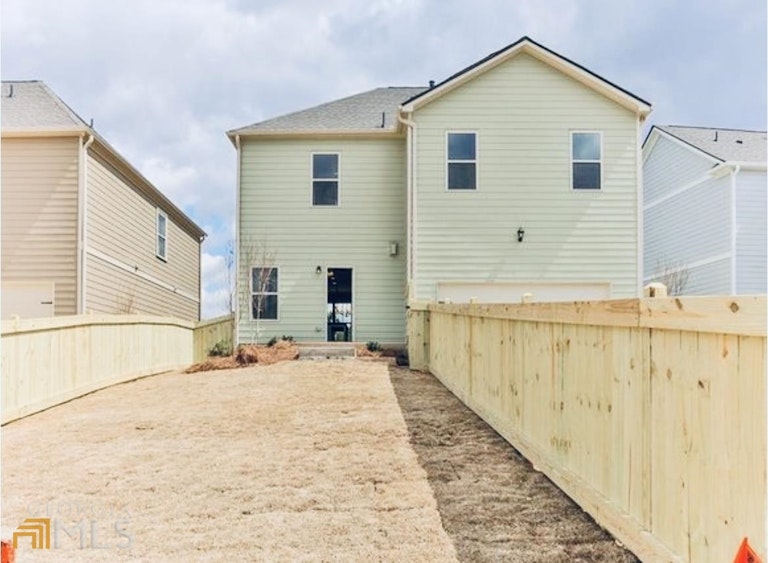 Photo 15 of 27 - 9927 Stretford Rd, Douglasville, GA 30135