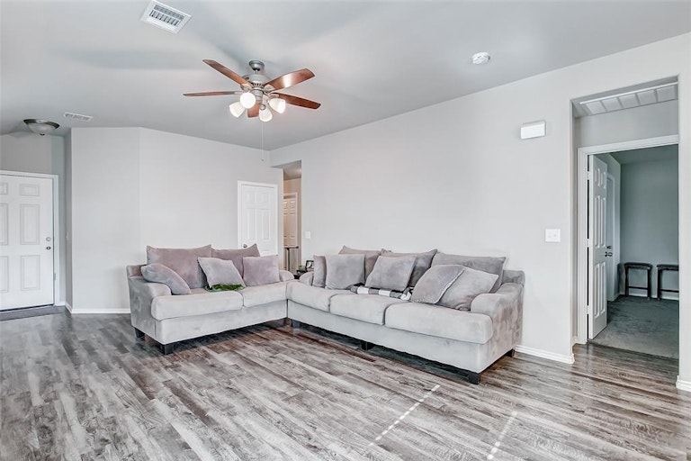 Photo 30 of 42 - 23330 Dovetail Colony Ct, Katy, TX 77493