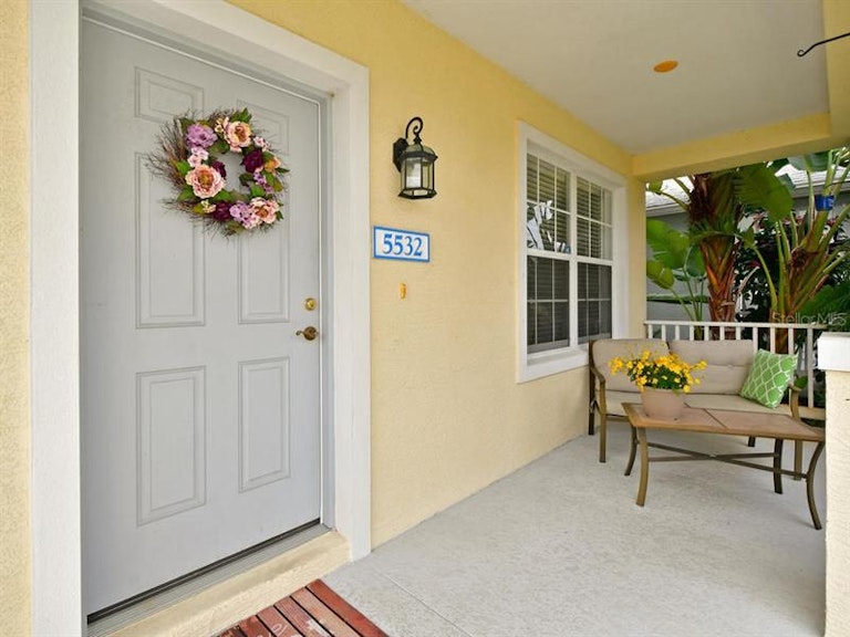 Photo 4 of 25 - 5532 River Sound Ter, Bradenton, FL 34208