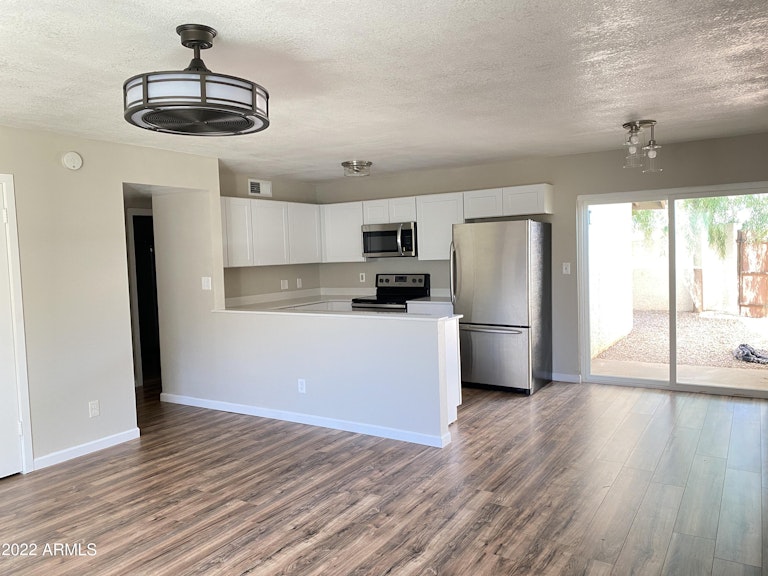 Photo 2 of 24 - 4514 W Maryland Ave, Glendale, AZ 85301