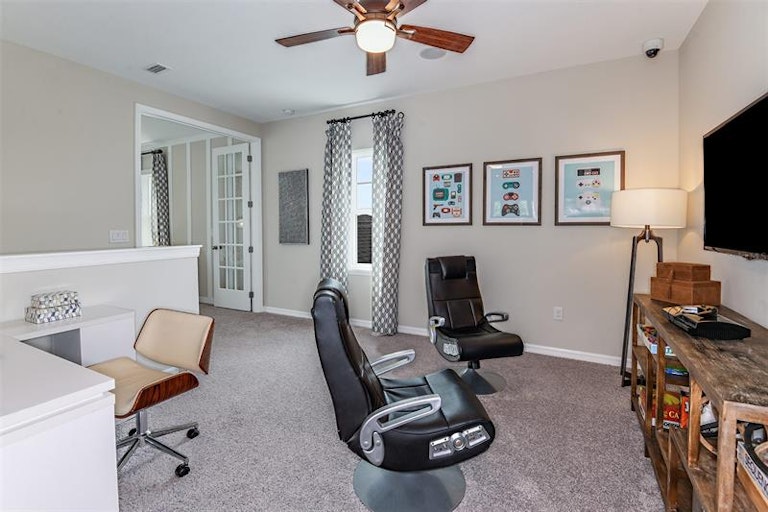 Photo 17 of 29 - 2741 Leafwing Ct, Palm Harbor, FL 34683